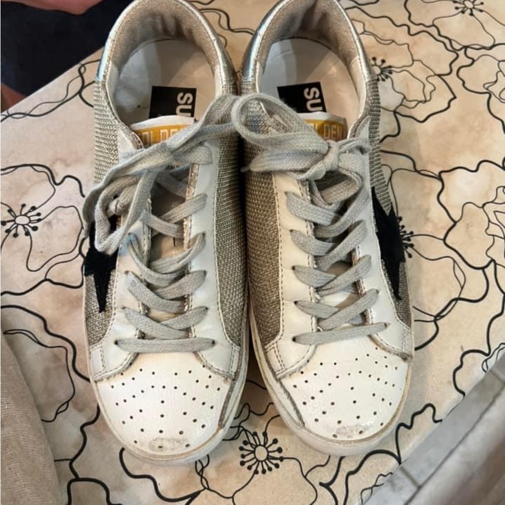 Authentic Golden Goose - Picture 4 of 4